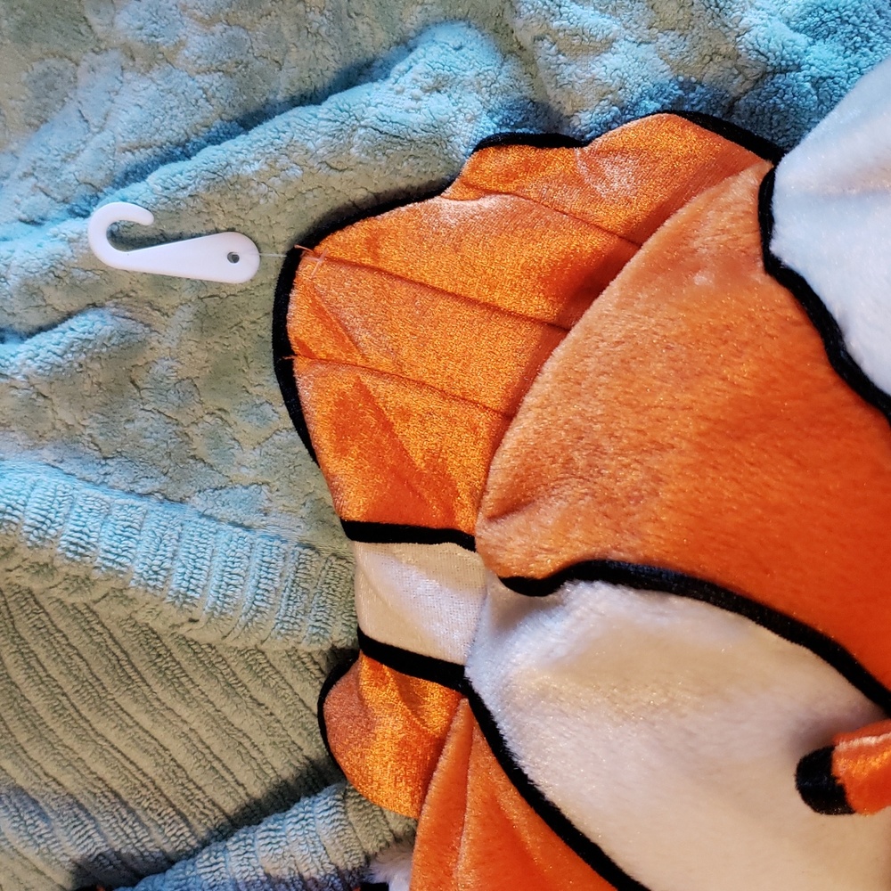 DISNEY / PIXAR Plush Hat - Finding Nemo Costume Hat - Size Youth - NEW - Picture 8 of 13